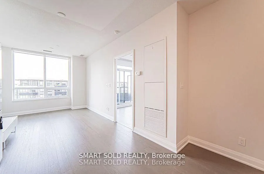 Photo 14 of Unit 916, 15 Water Walk Drive, Markham, Unionville — HOMEH