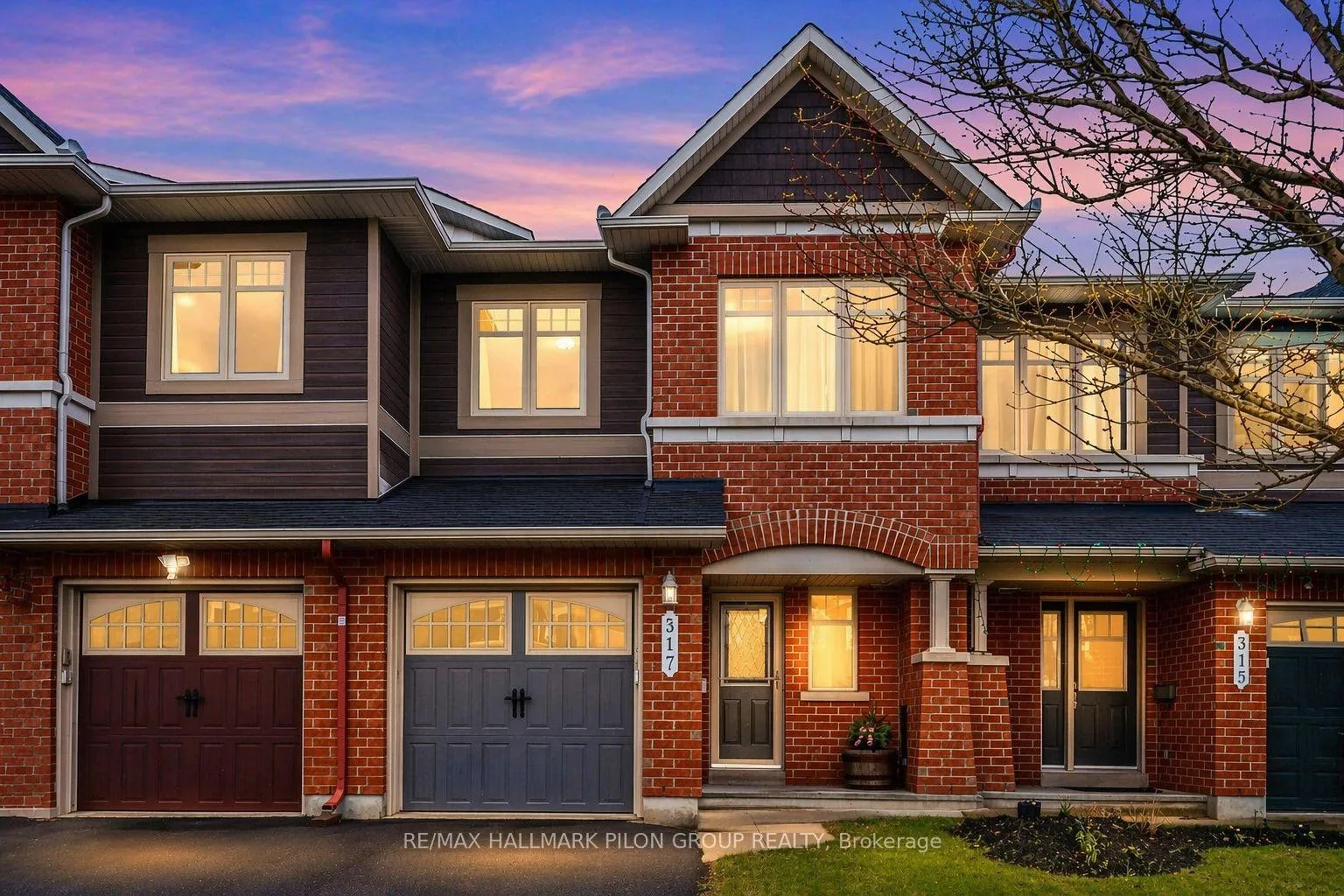 Photo 1 of 317 Ravenswood Way, Ottawa, Avalon East — HOMEH
