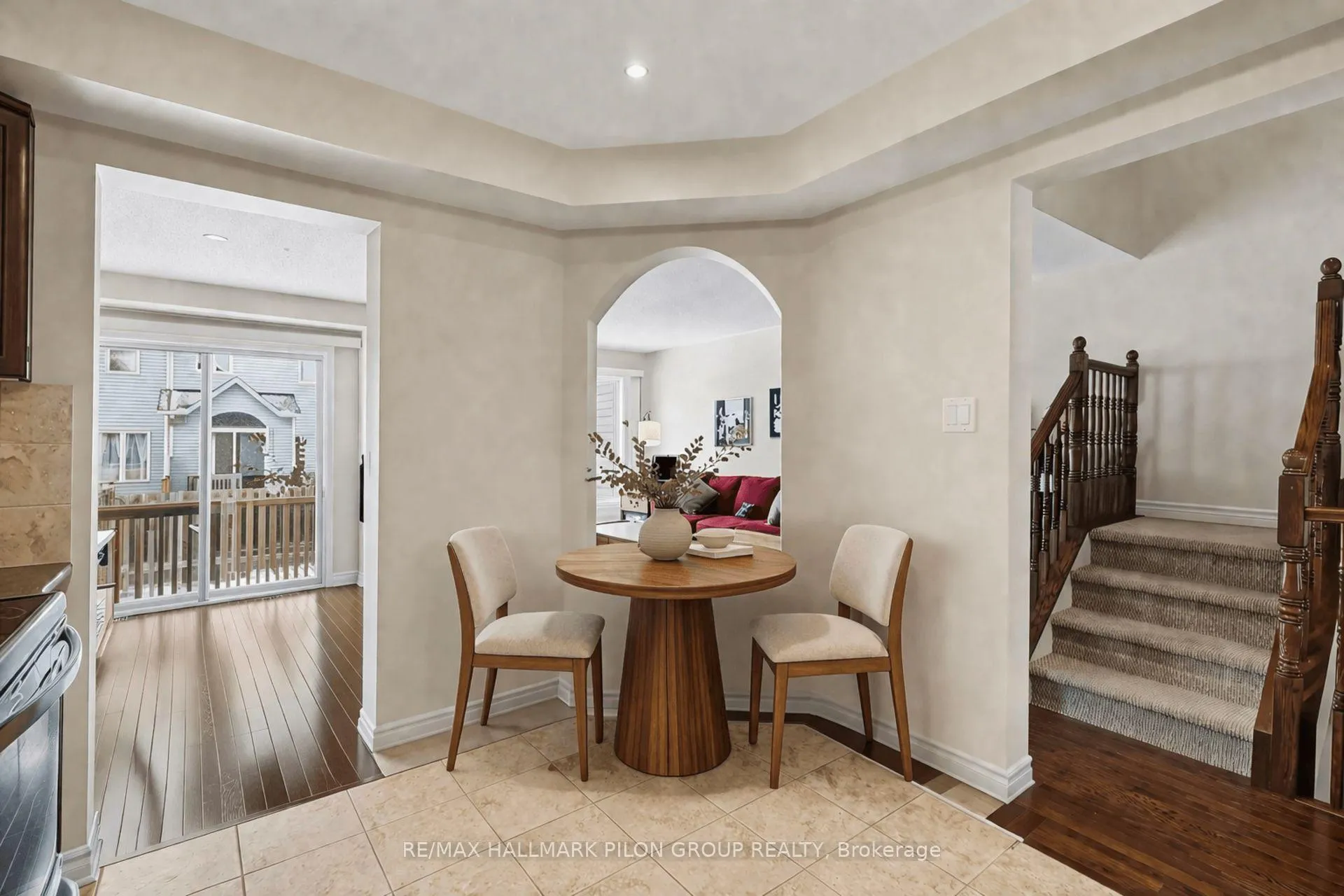 Photo 6 of 317 Ravenswood Way, Ottawa, Avalon East — HOMEH