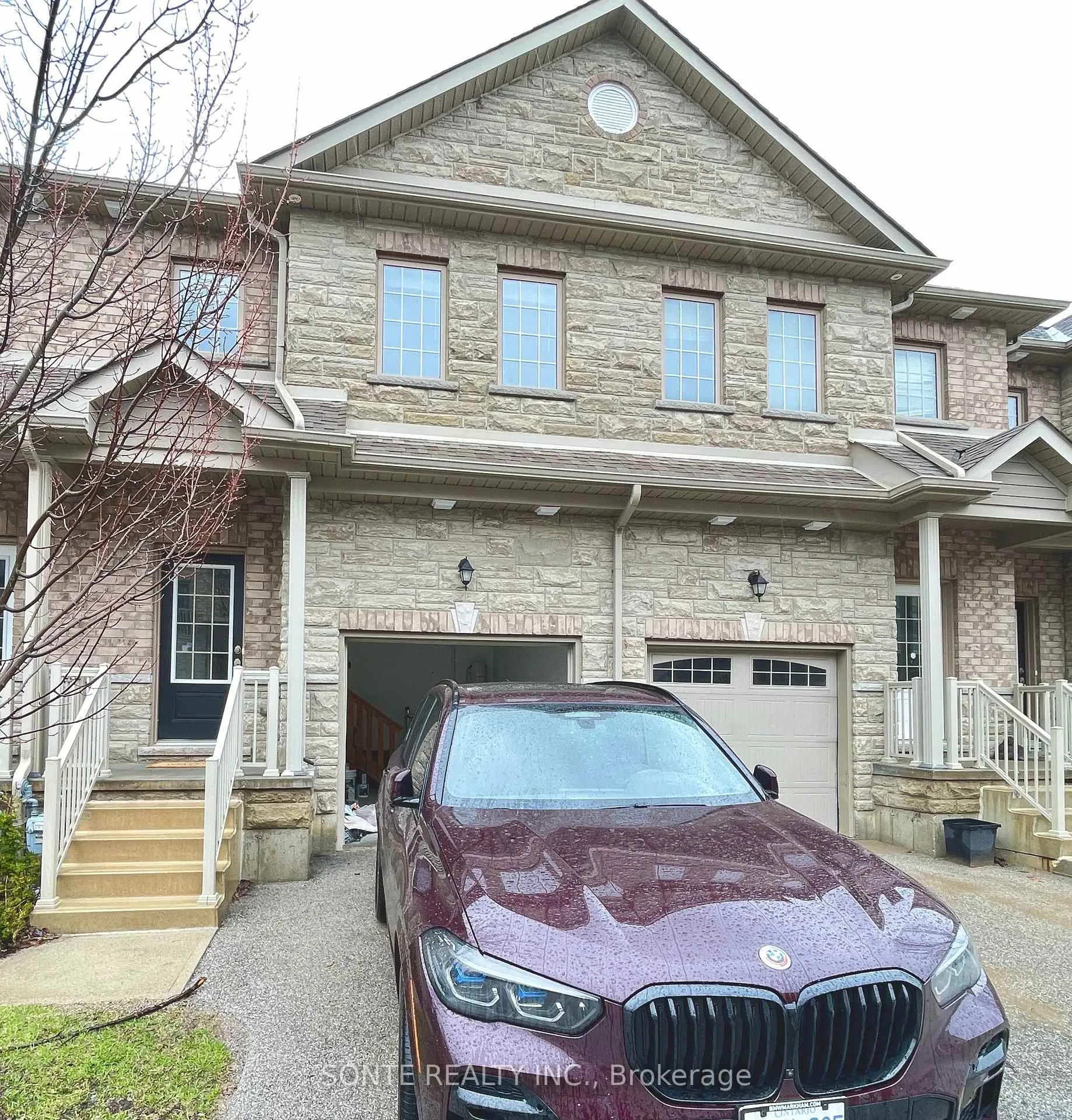 Front of Unit #03, 40 Megan Crescent