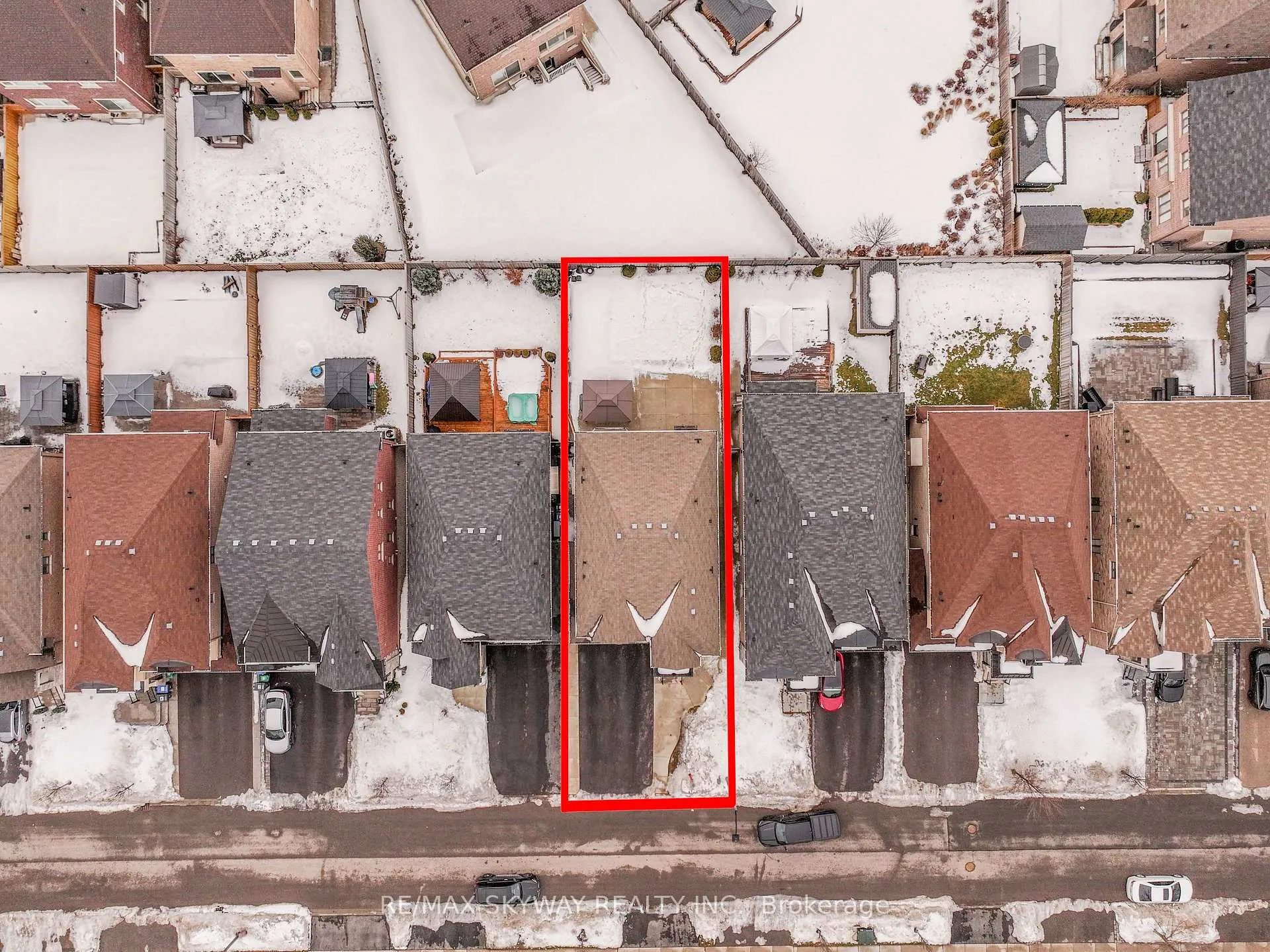 Photo 5 of 46 Ash Hill Avenue, Caledon, Caledon East — HOMEH