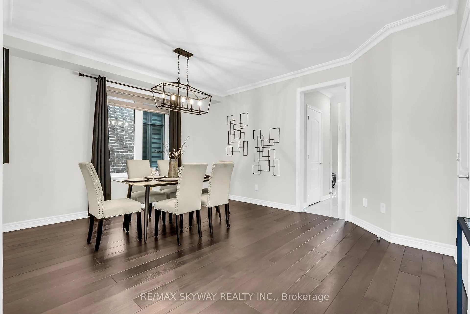 Photo 12 of 46 Ash Hill Avenue, Caledon, Caledon East — HOMEH
