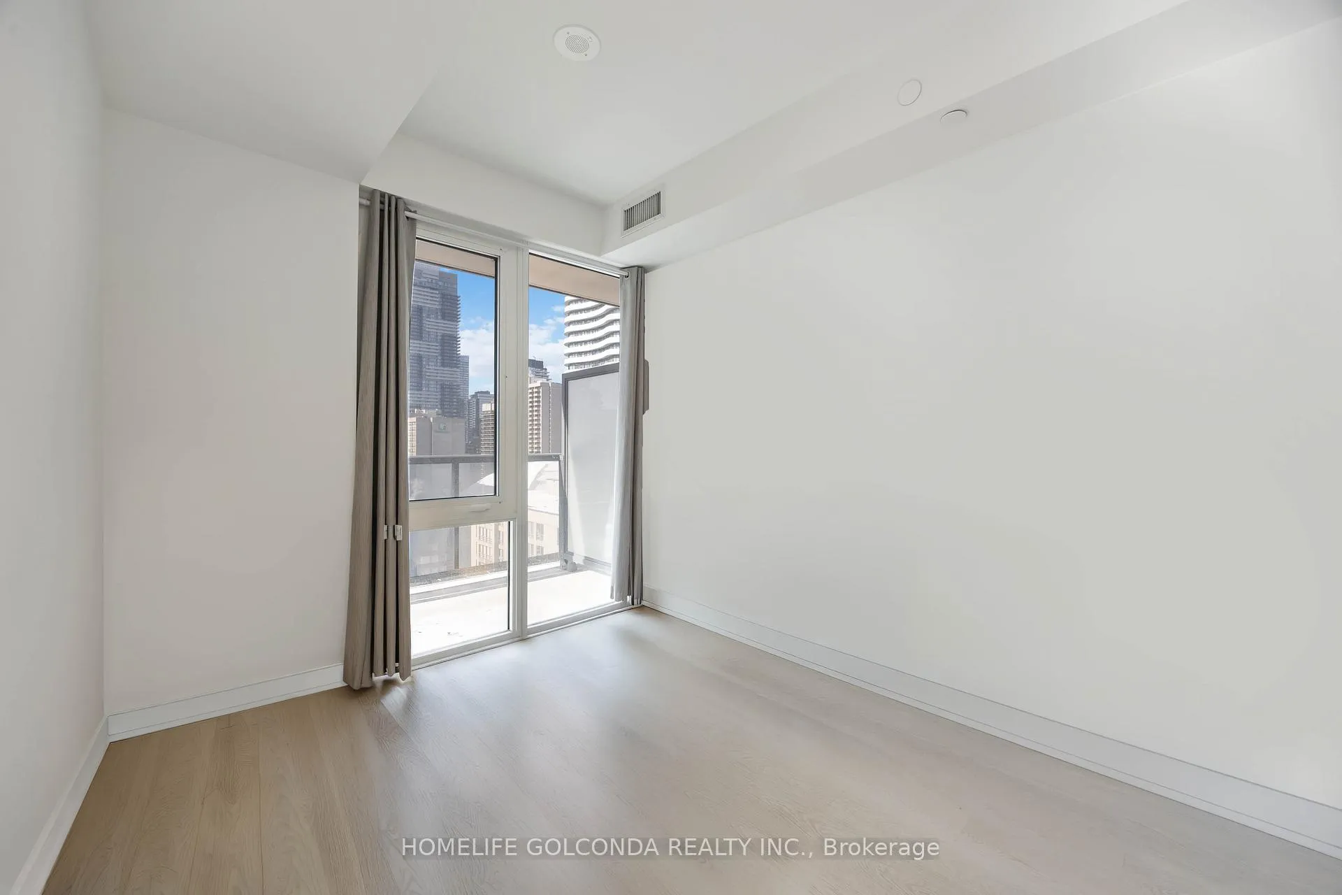 Photo 6 of 308 Jarvis Street, Toronto, Church-Yonge Corridor — HOMEH