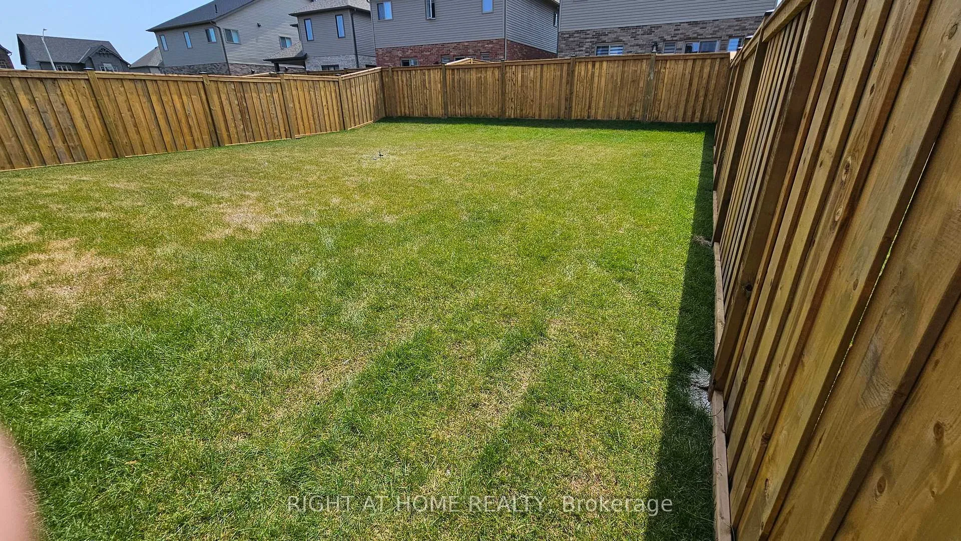 Photo 6 of 12 Mitchell Avenue, Collingwood — HOMEH