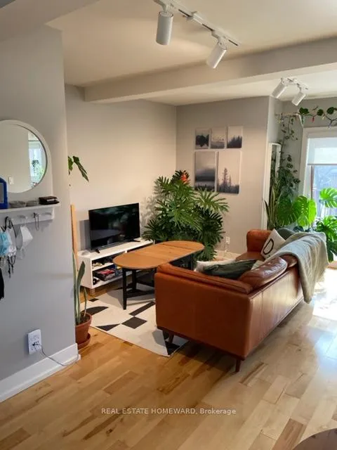 Photo 6 of 2174 Queen Street E, Toronto, The Beaches — HOMEH