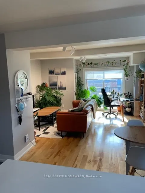 Photo 8 of 2174 Queen Street E, Toronto, The Beaches — HOMEH