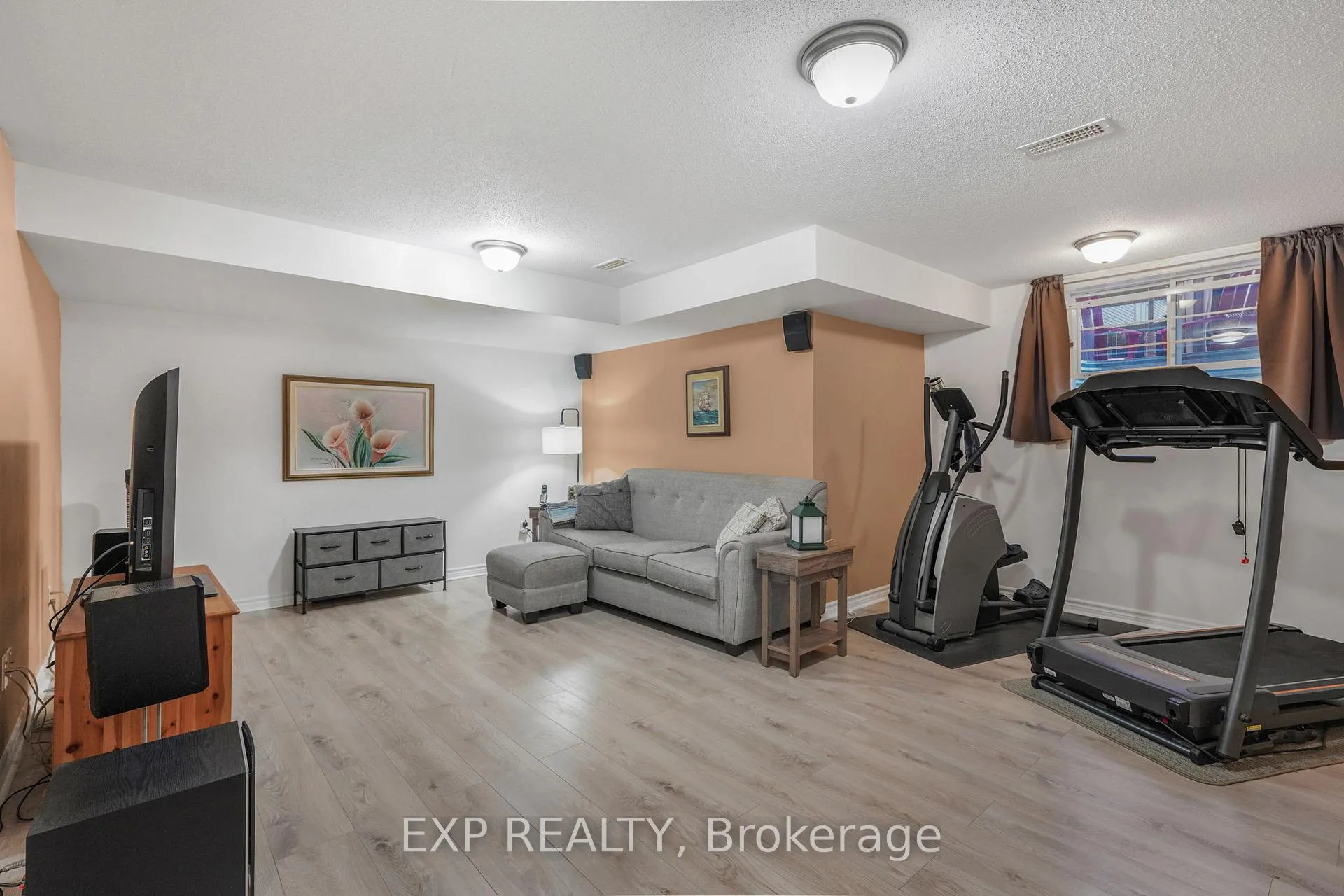 Photo 22 of 342 Grammond Circle, Ottawa, Avalon West — HOMEH