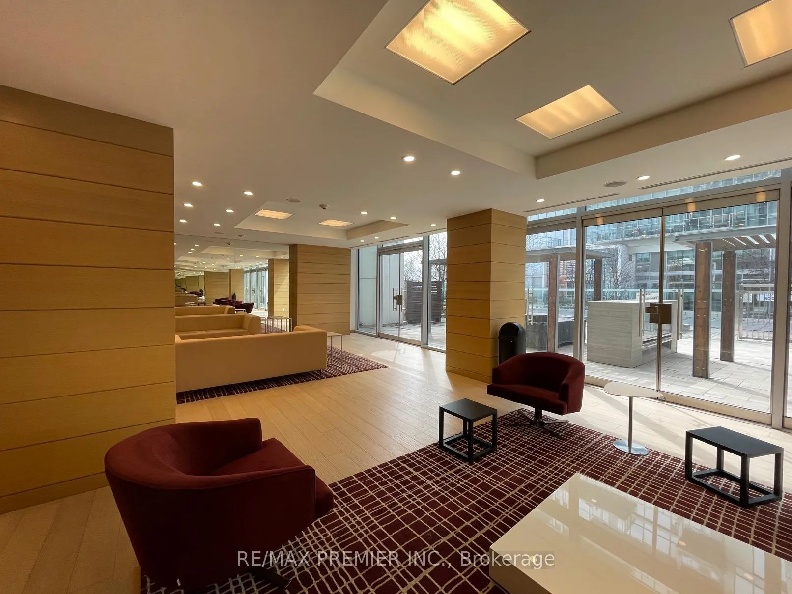 Photo 1 of Unit 809, 29 Queens Quay, Toronto, Waterfront Communities — HOMEH