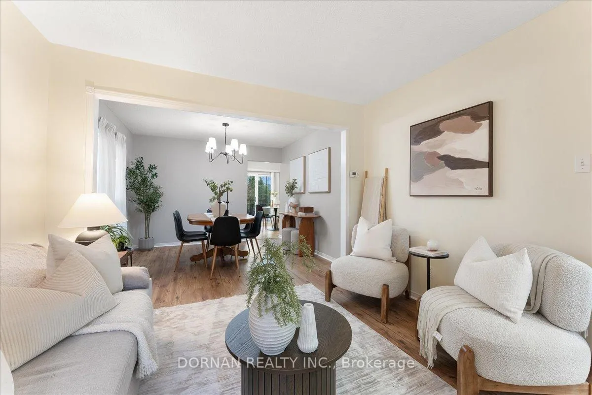 Photo 9 of 3 Bancroft Crescent, Whitby, Williamsburg — HOMEH