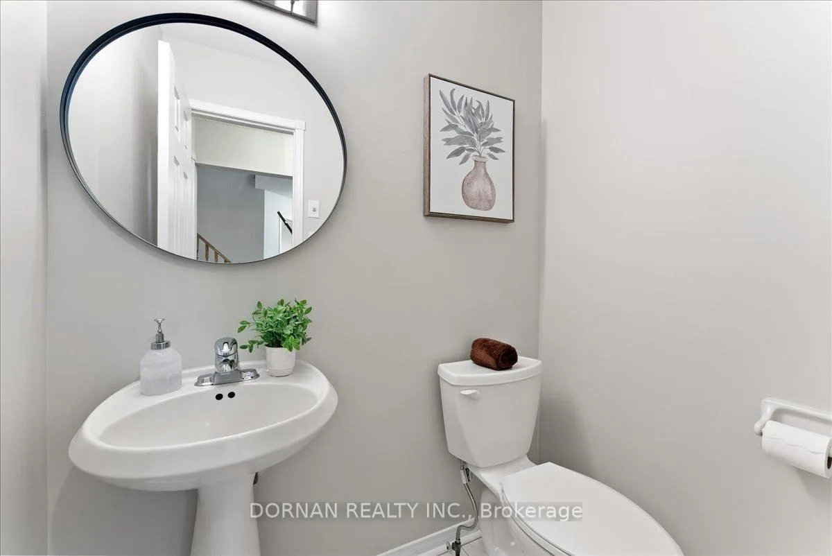 Photo 20 of 3 Bancroft Crescent, Whitby, Williamsburg — HOMEH