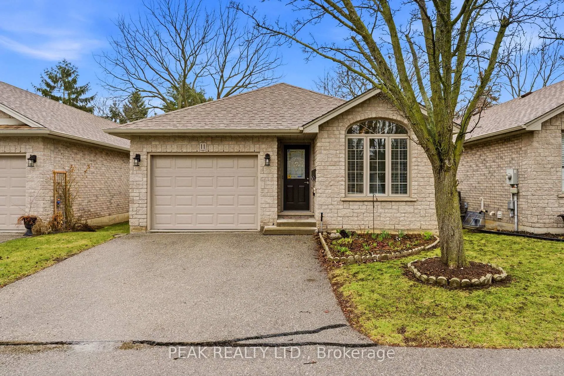 Photo 1 of Unit 11, 73 Morton Avenue, Brantford — HOMEH