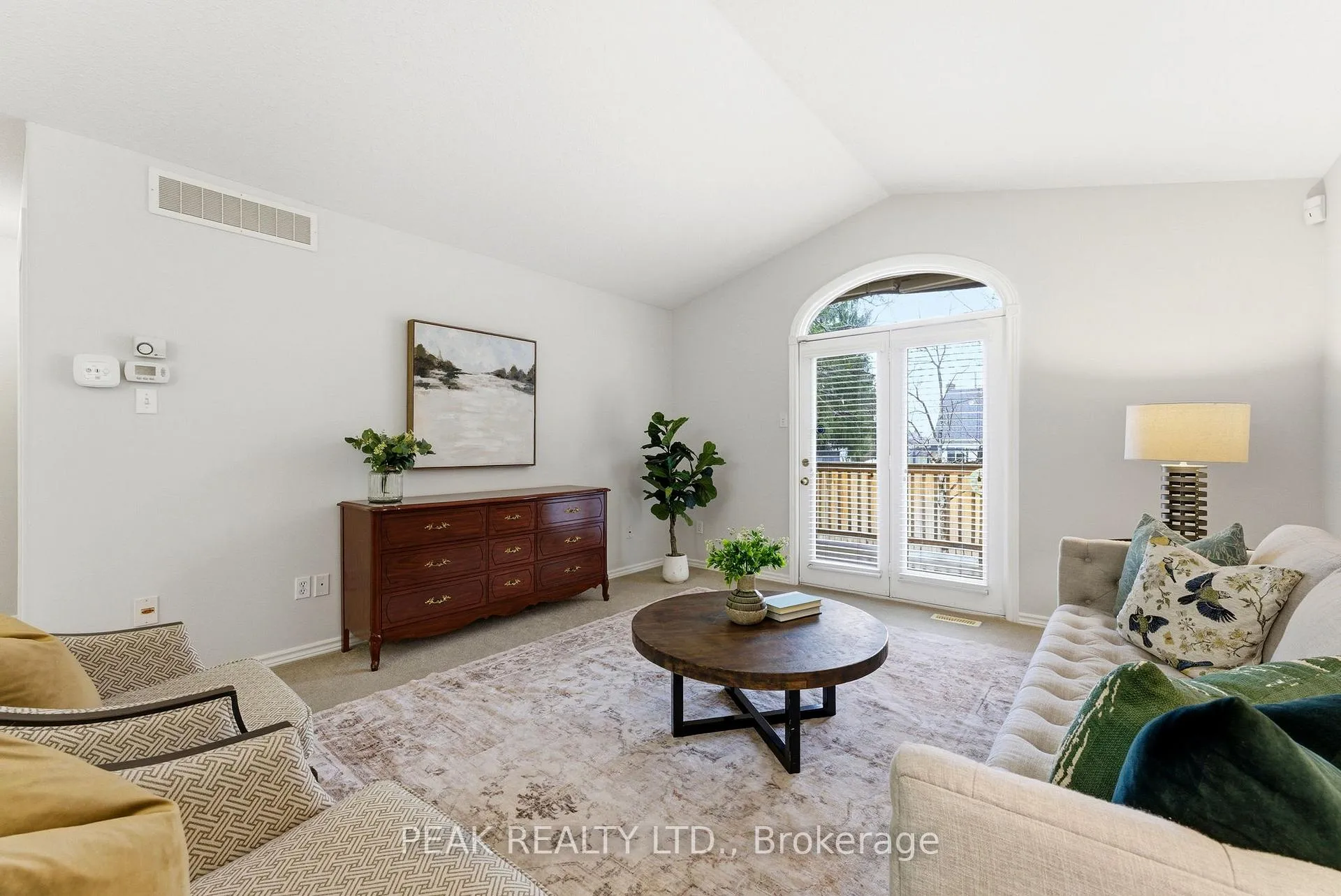 Photo 6 of Unit 11, 73 Morton Avenue, Brantford — HOMEH