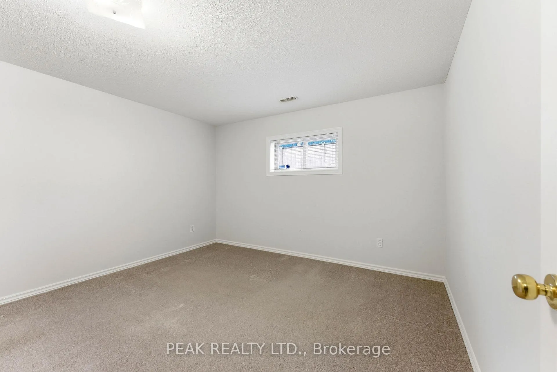 Photo 23 of Unit 11, 73 Morton Avenue, Brantford — HOMEH
