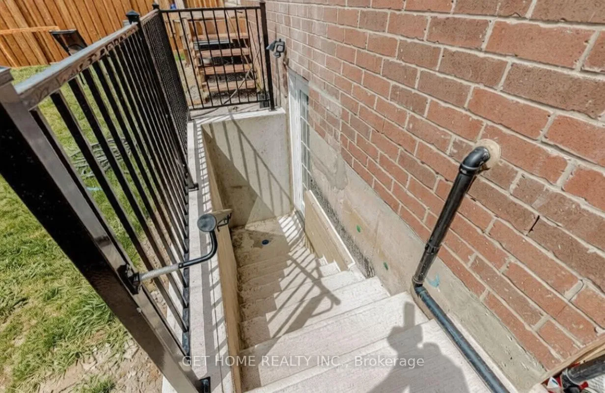 Photo 2 of Unit #Bsmt, 1342 Kovachik Boulevard, Milton, Walker — HOMEH