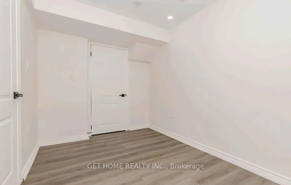 Photo 7 of Unit #Bsmt, 1342 Kovachik Boulevard, Milton, Walker — HOMEH