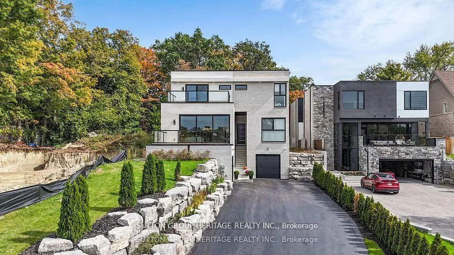 Front of 1459 Old Forest Road