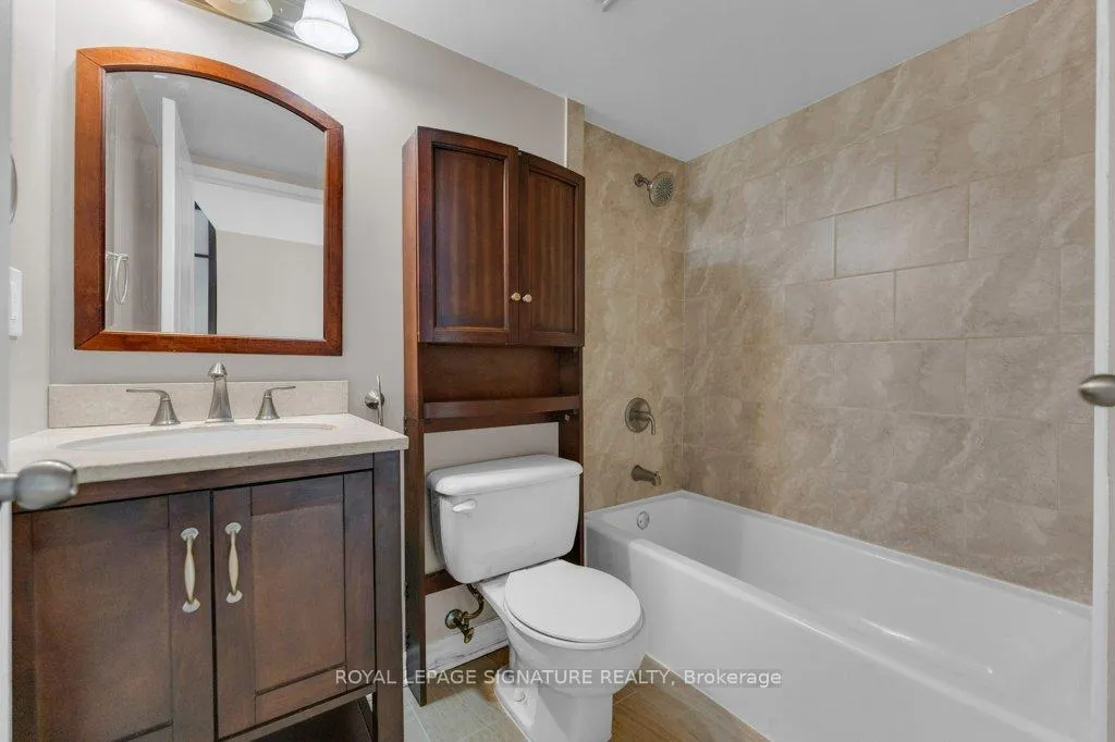 Photo 12 of Unit 1106, 712 Rossland Road E, Whitby, Pringle Creek — HOMEH