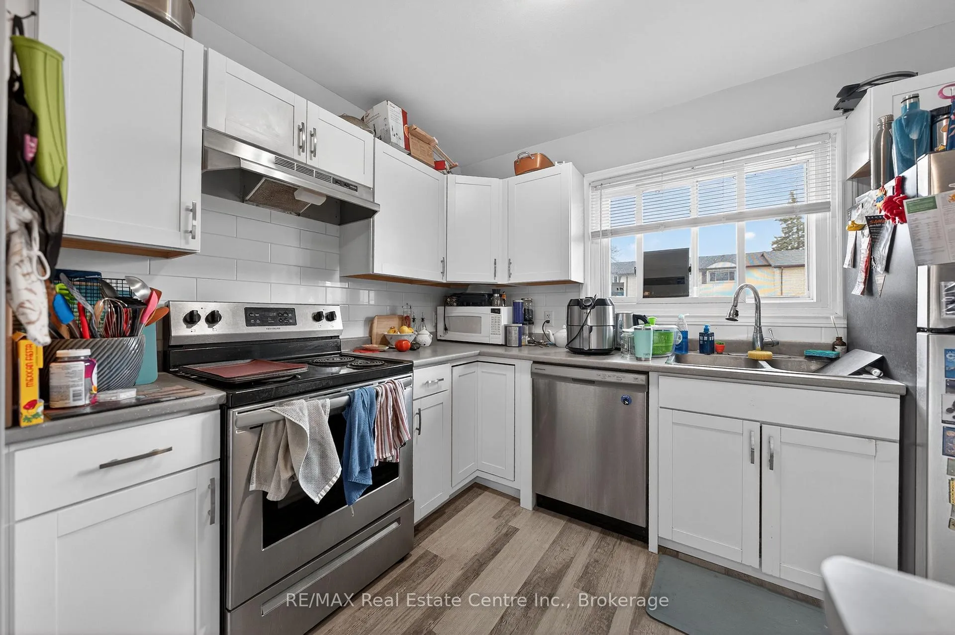 Photo 7 of Unit 10, 144 Jansen Avenue, Kitchener — HOMEH