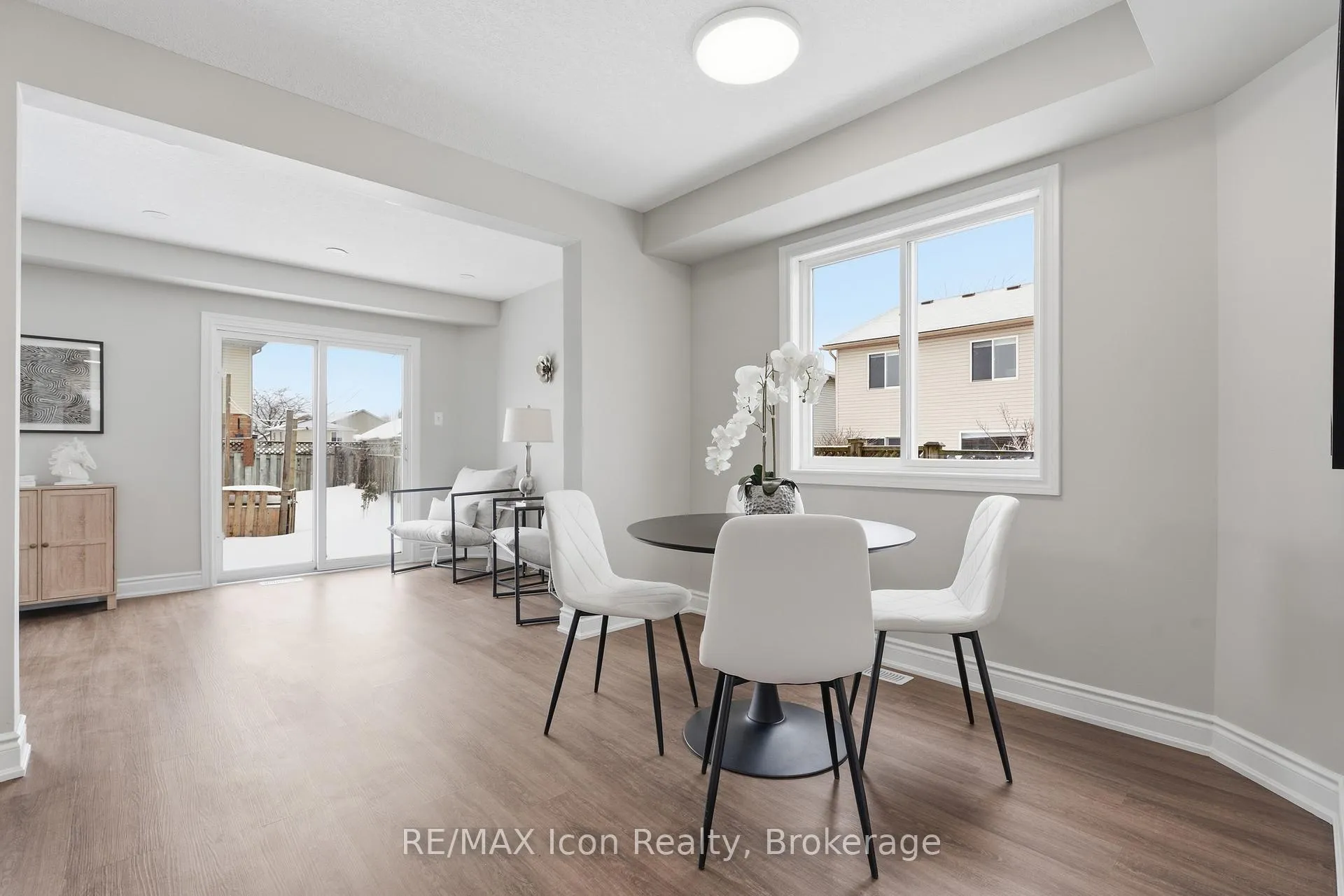 Photo 14 of 269 Millburn Boulevard, Centre Wellington, Fergus — HOMEH