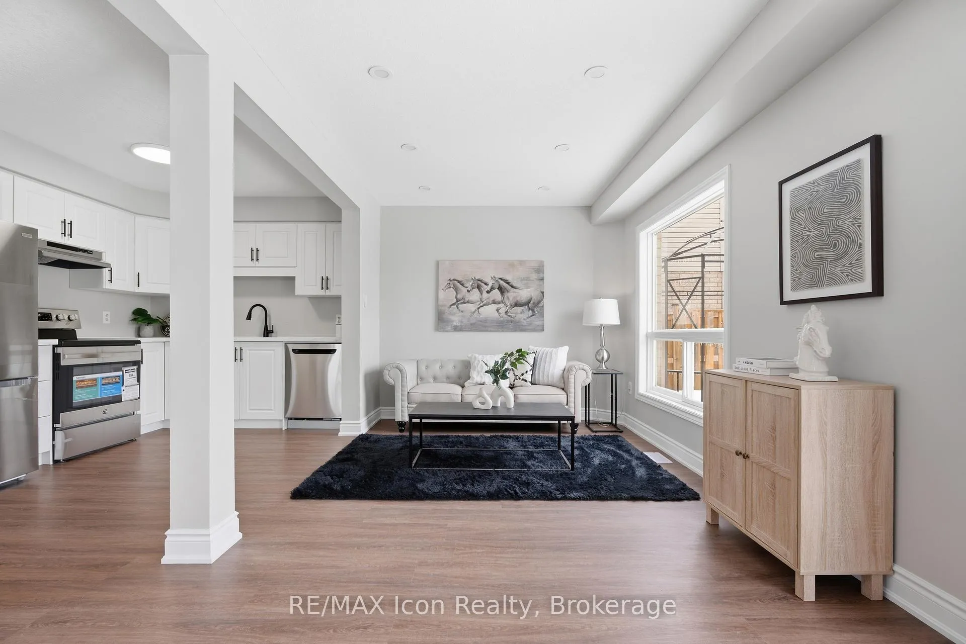 Photo 19 of 269 Millburn Boulevard, Centre Wellington, Fergus — HOMEH