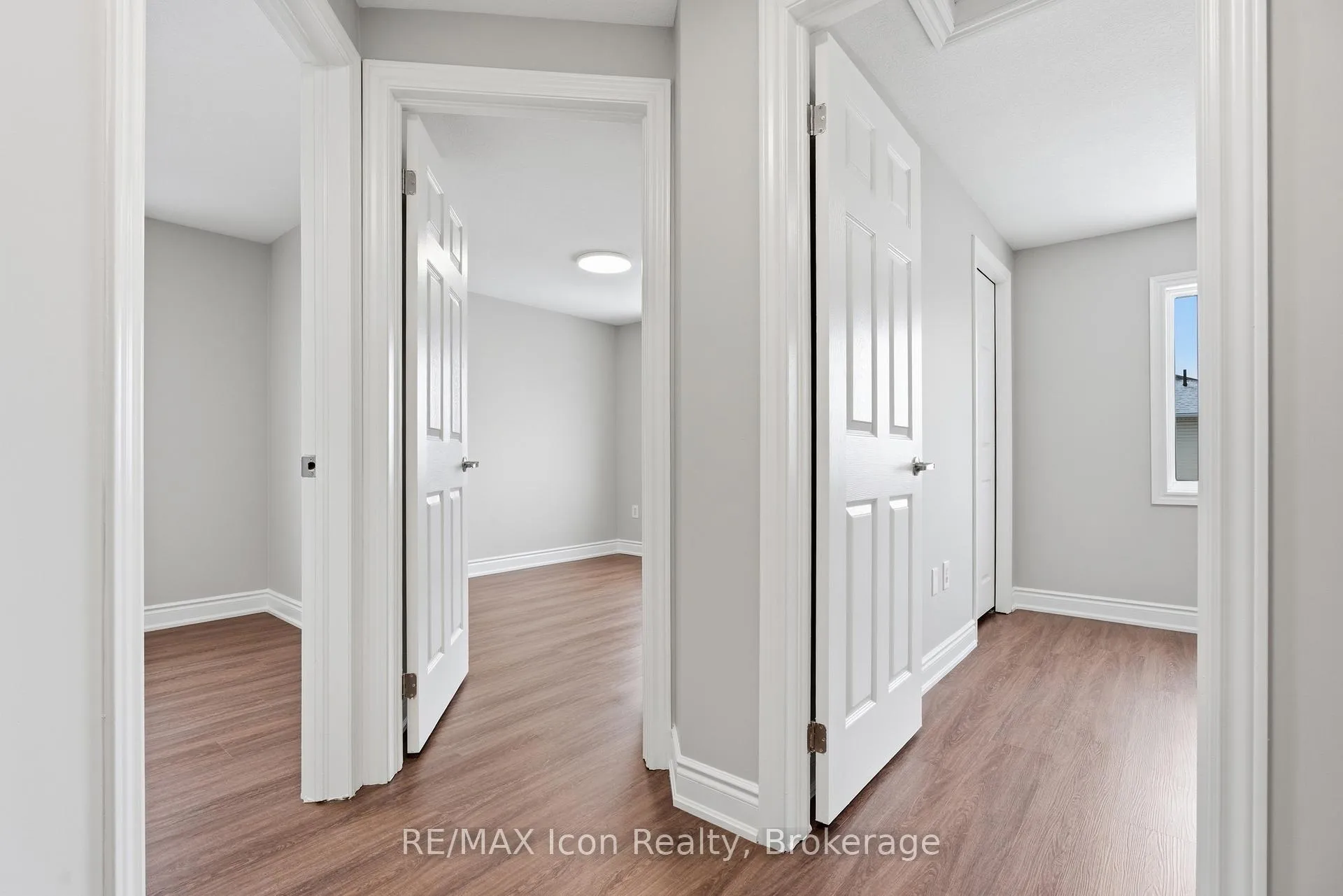 Photo 41 of 269 Millburn Boulevard, Centre Wellington, Fergus — HOMEH