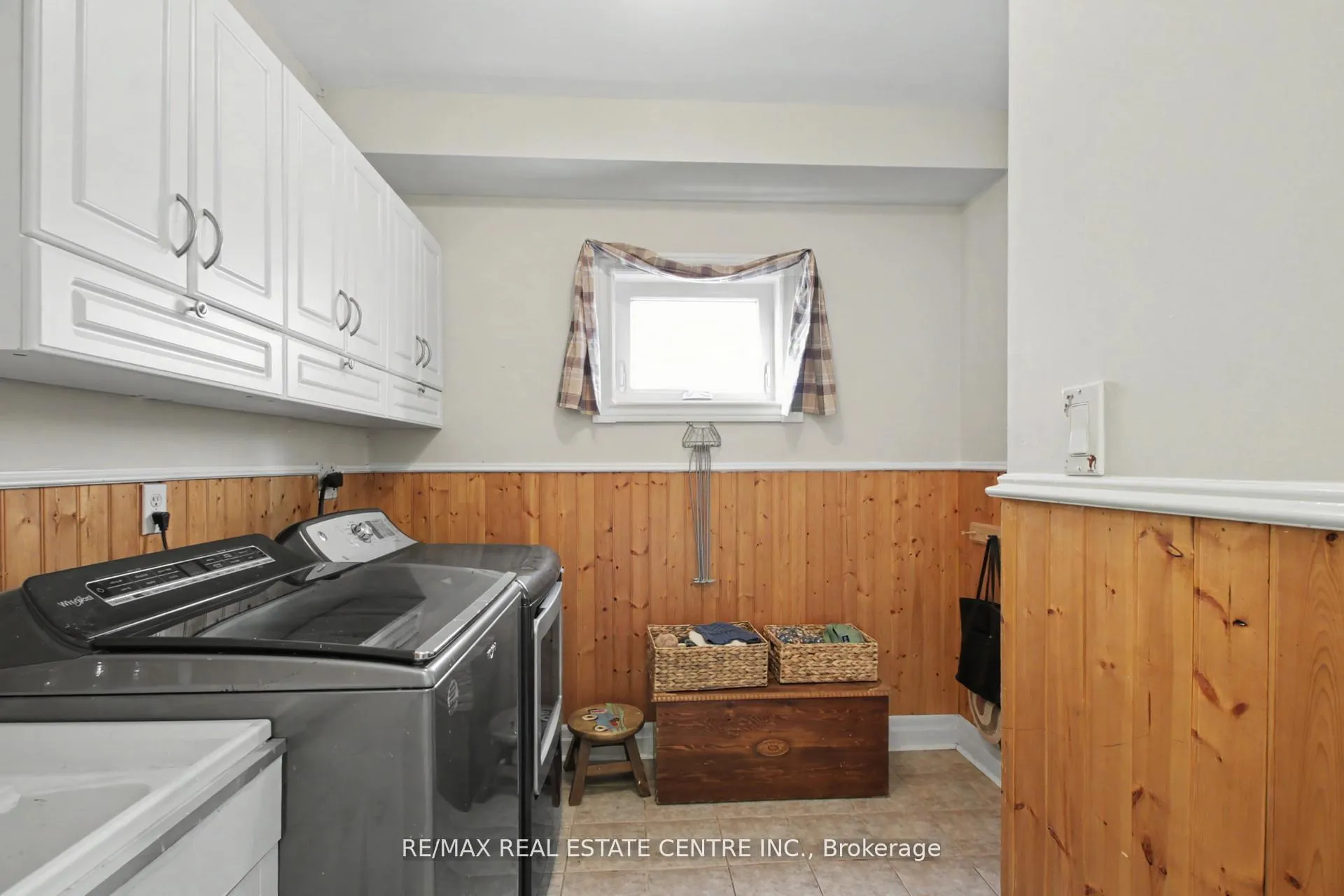 Photo 24 of 18 Baccarat Crescent, Brampton, Snelgrove — HOMEH