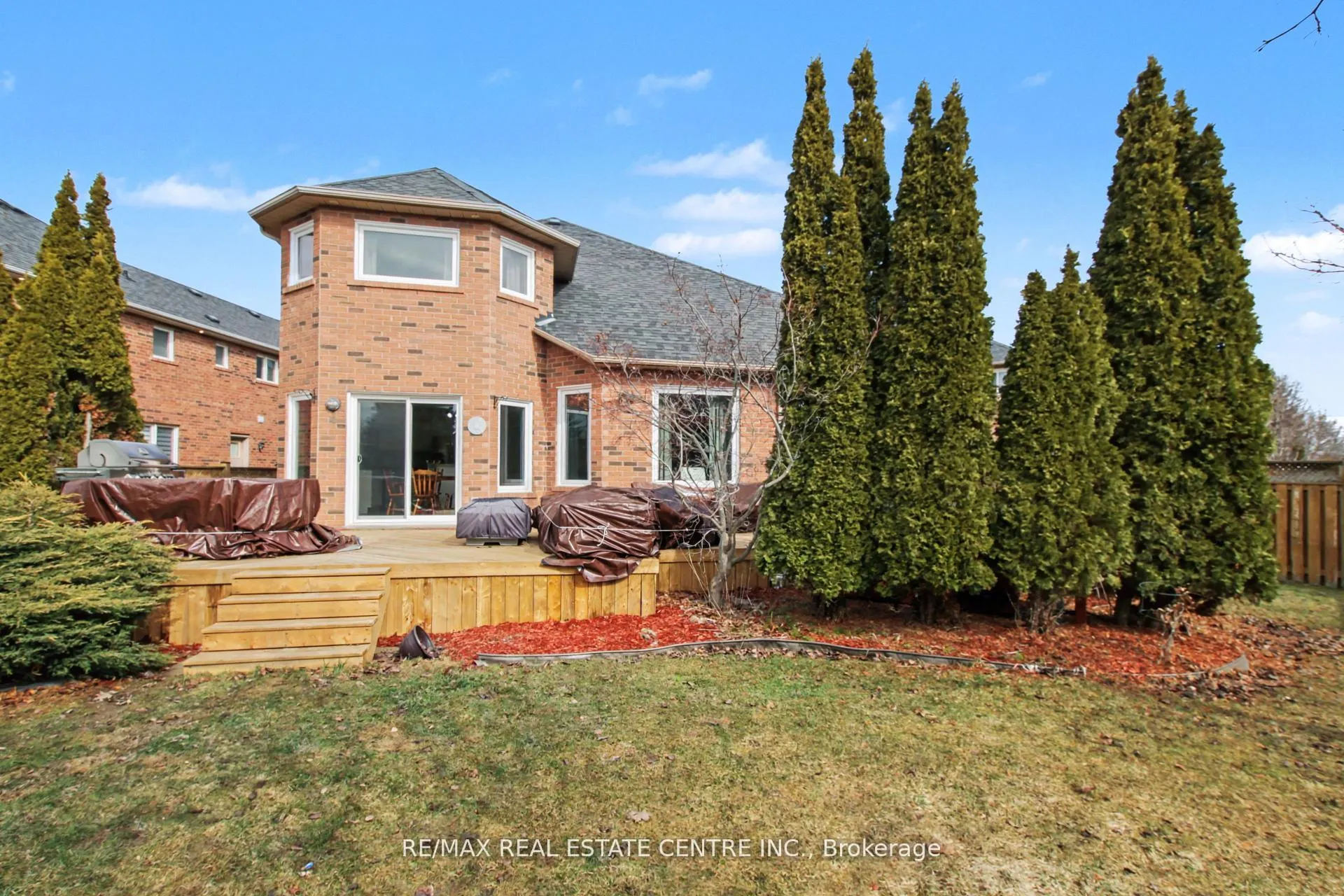 Photo 34 of 18 Baccarat Crescent, Brampton, Snelgrove — HOMEH