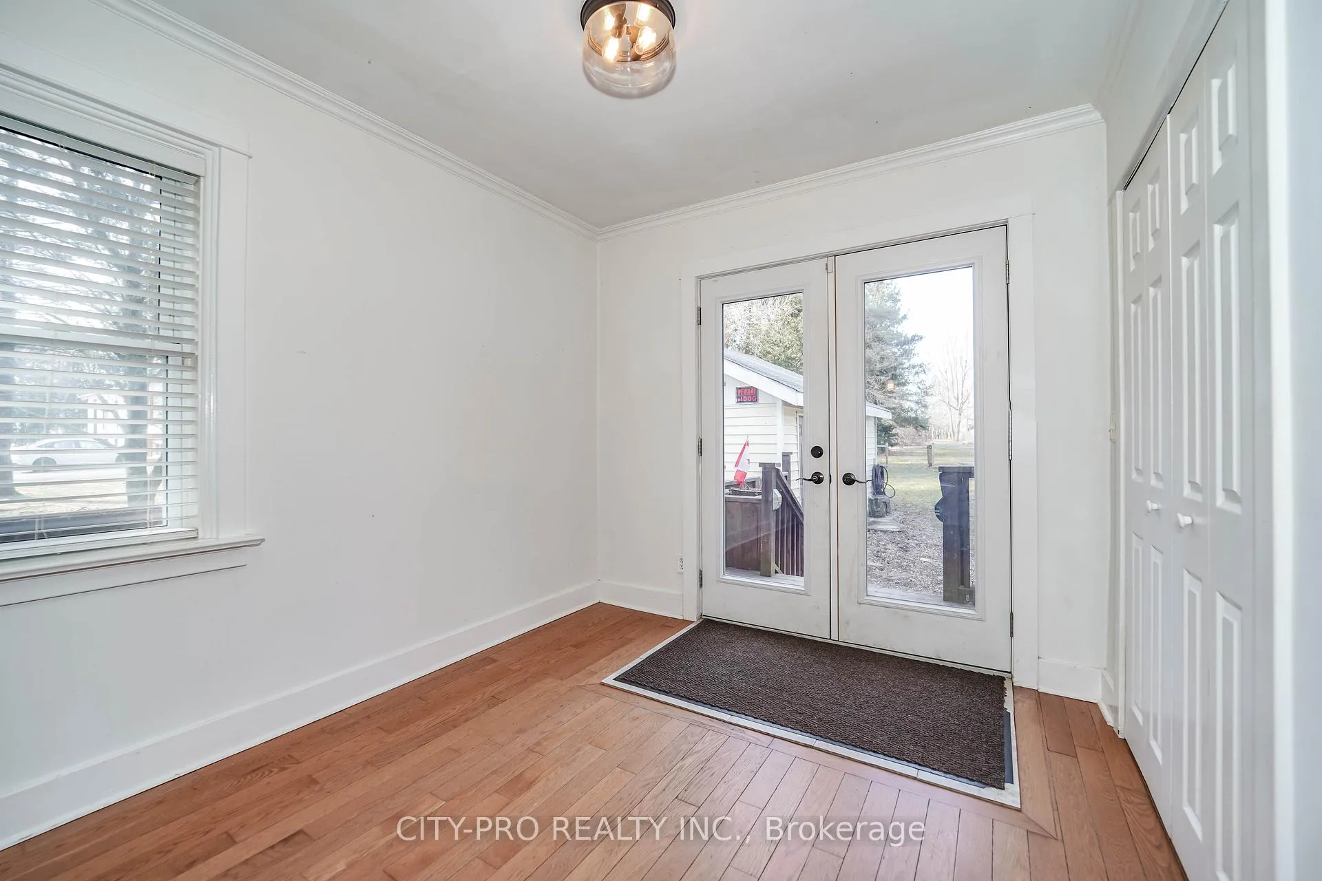 Photo 22 of 443 5th Concession Road W, Hamilton, Rural Flamborough — HOMEH