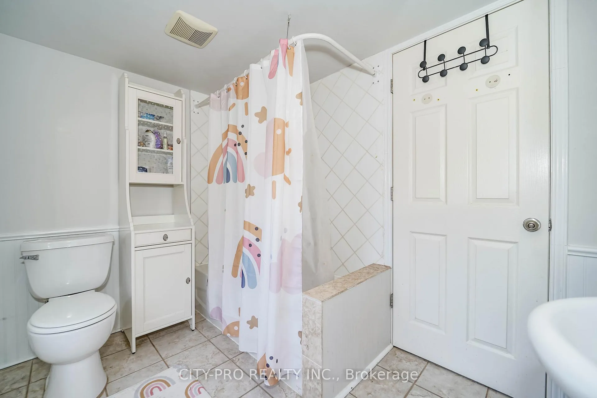 Photo 29 of 443 5th Concession Road W, Hamilton, Rural Flamborough — HOMEH