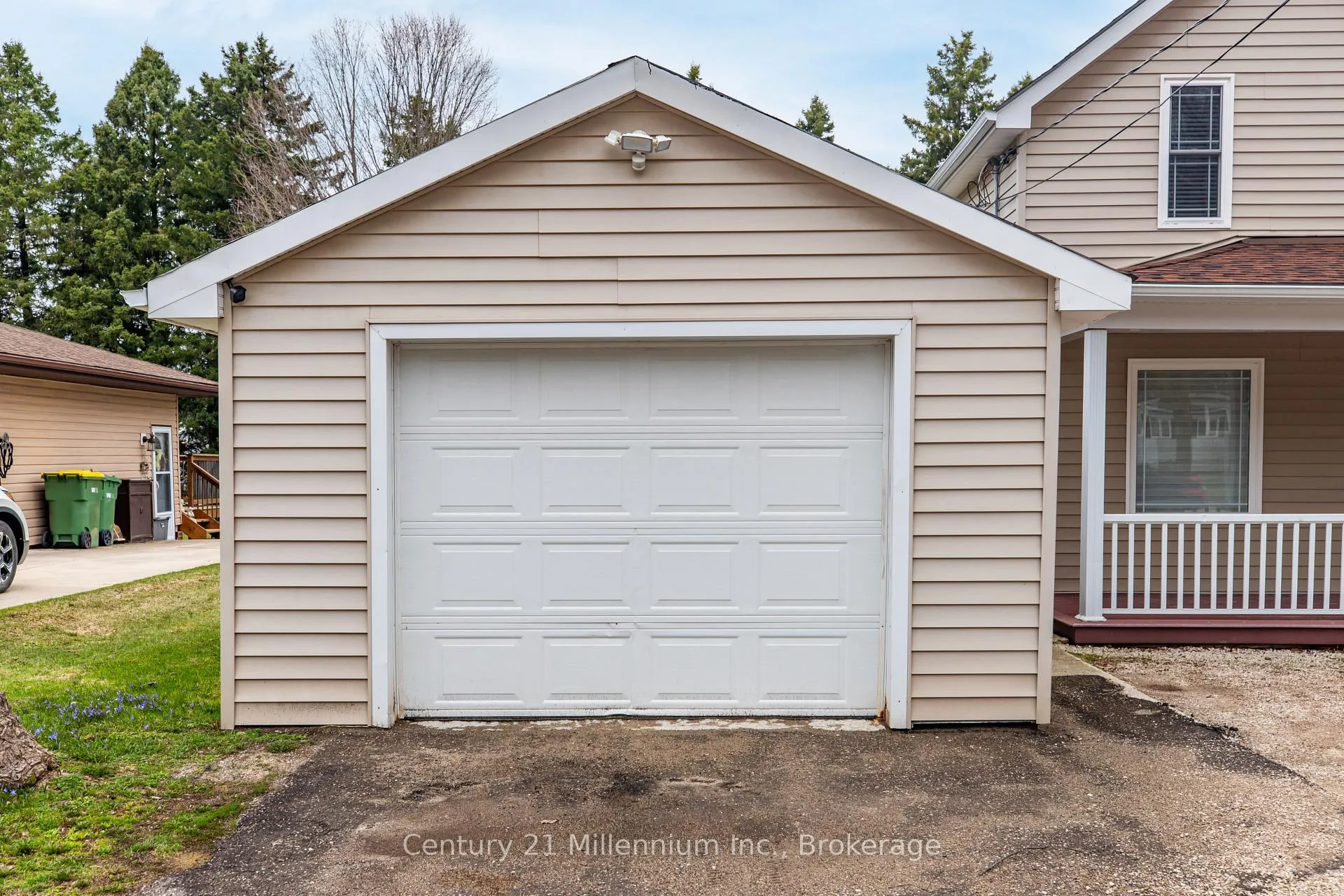 Photo 1 of 124 Lorne Street, Grey Highlands — HOMEH