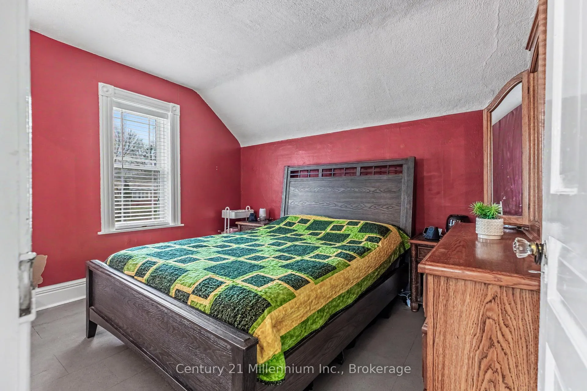 Photo 18 of 124 Lorne Street, Grey Highlands — HOMEH