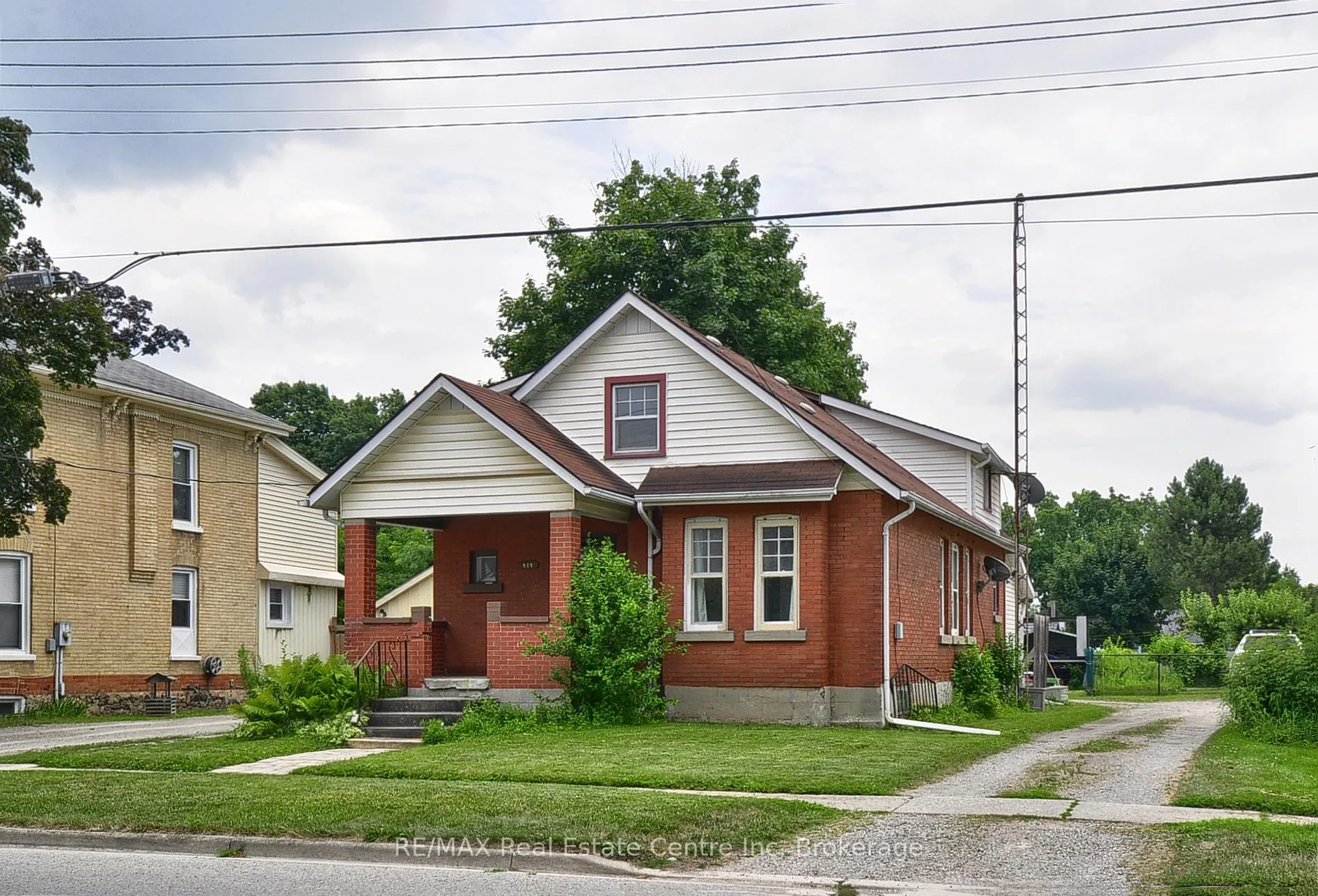 Front of 141 King Street