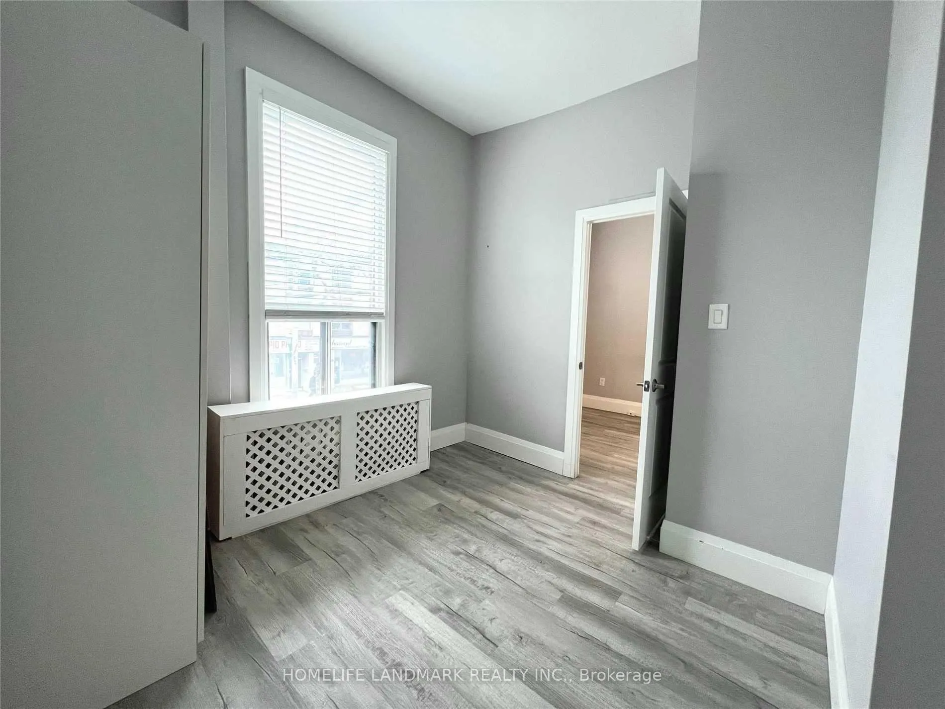 Photo 4 of Unit 3, 1 Spruce Street, Toronto, Cabbagetown-South St. James Town — HOMEH