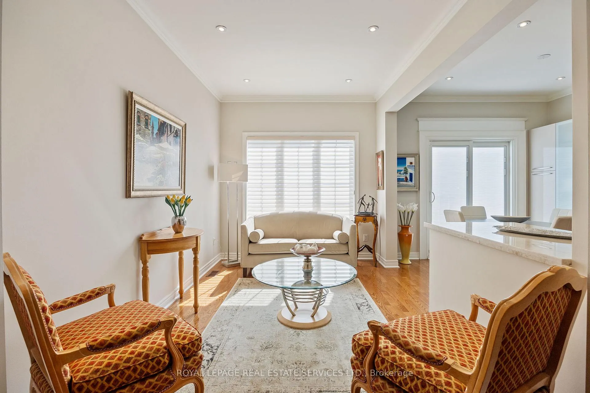 Photo 11 of 140 Kingsbridge Circle, Vaughan, Beverley Glen — HOMEH