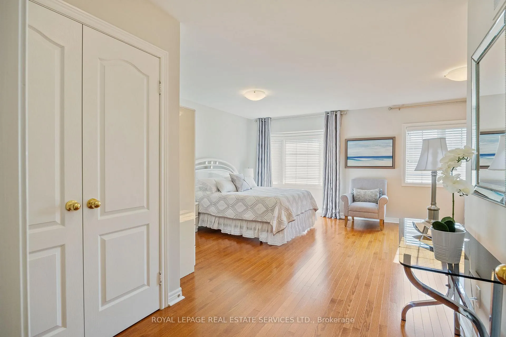 Photo 16 of 140 Kingsbridge Circle, Vaughan, Beverley Glen — HOMEH