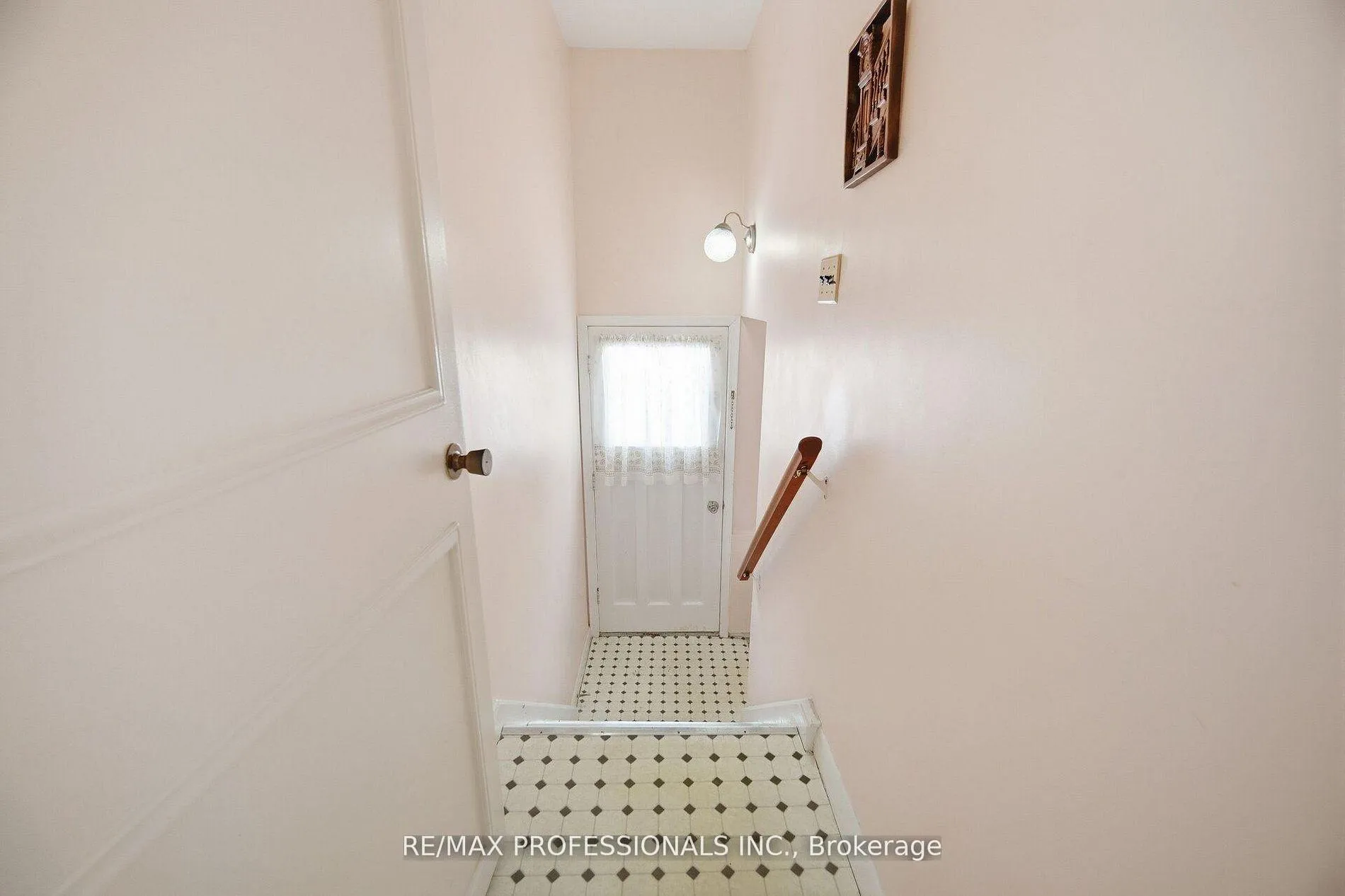 Photo 27 of 7 Pettit Drive, Etobicoke, Willowridge-Martingrove-Richview — HOMEH