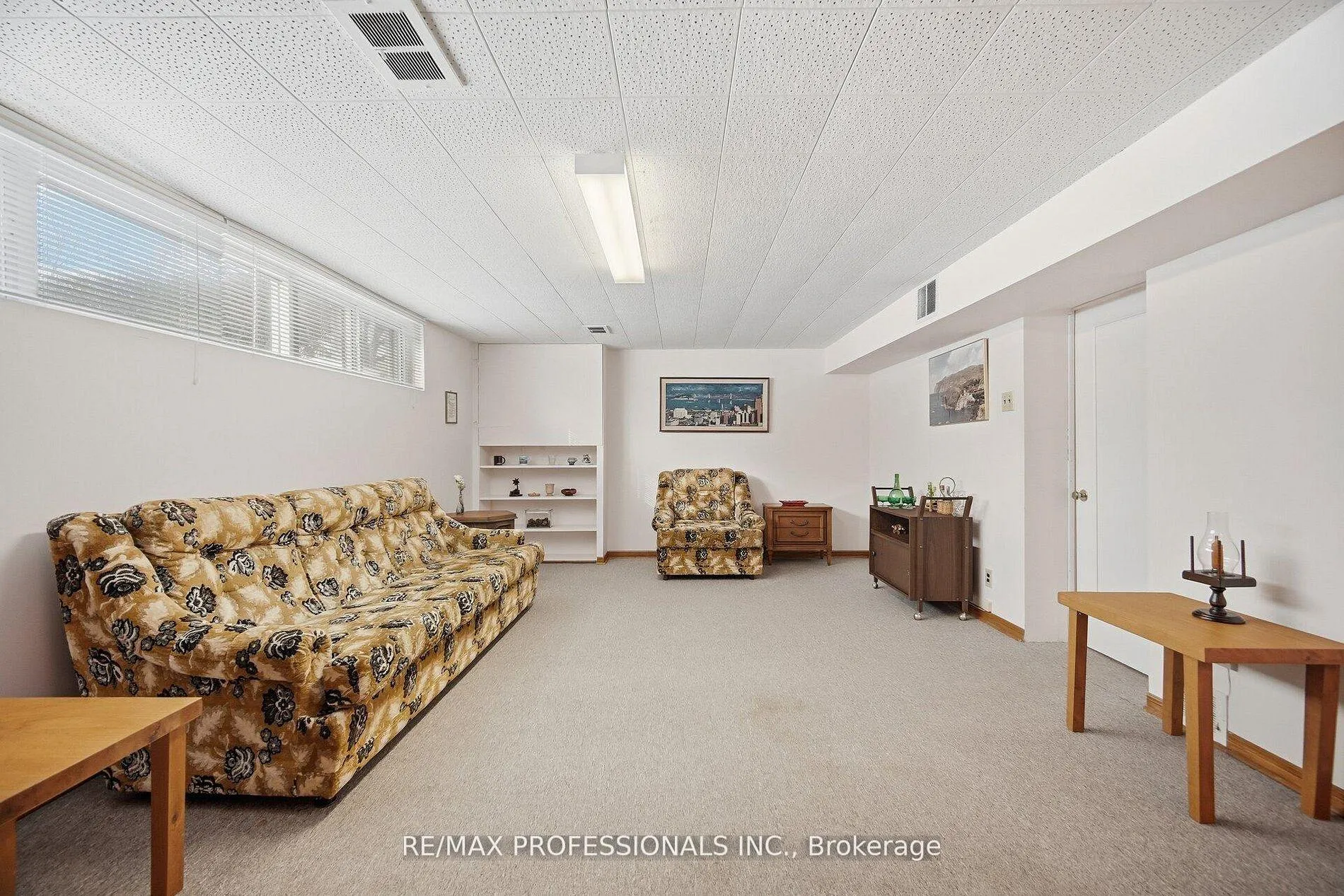 Photo 33 of 7 Pettit Drive, Etobicoke, Willowridge-Martingrove-Richview — HOMEH
