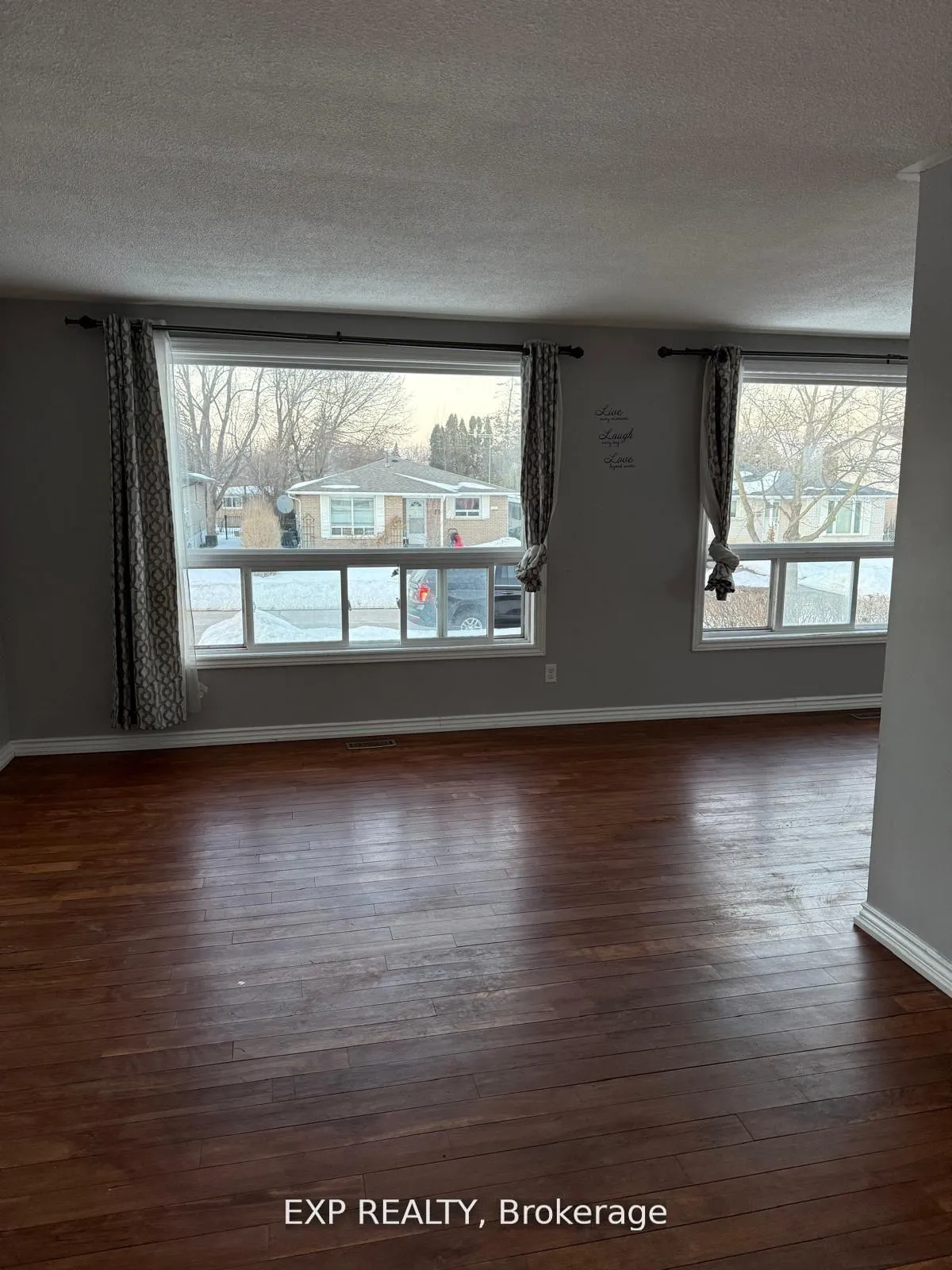 Photo 3 of Unit Upper, 17 Gable Drive, Brampton, Madoc — HOMEH