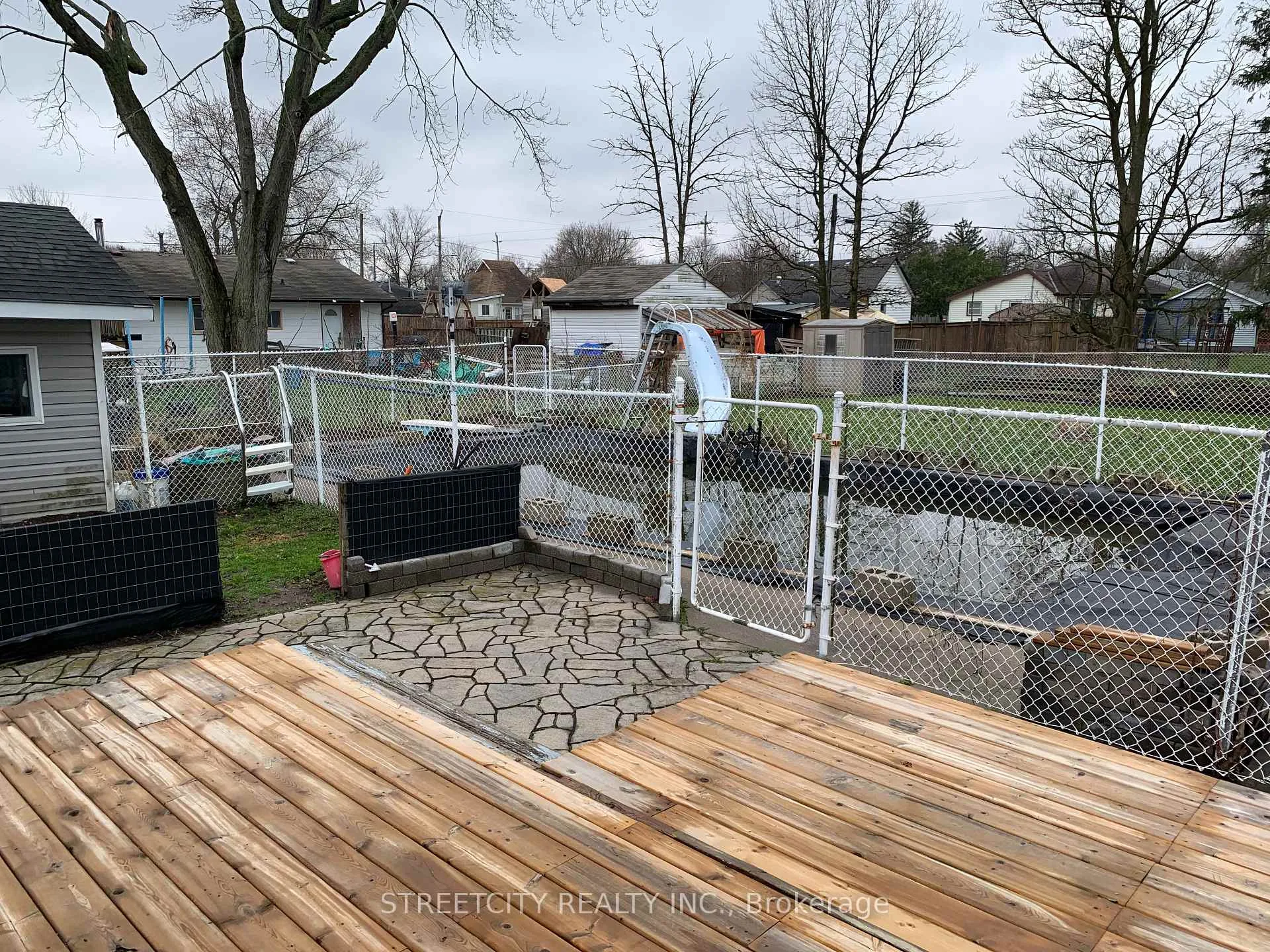 Photo 6 of 176 King Street, Southwest Middlesex, Glencoe — HOMEH
