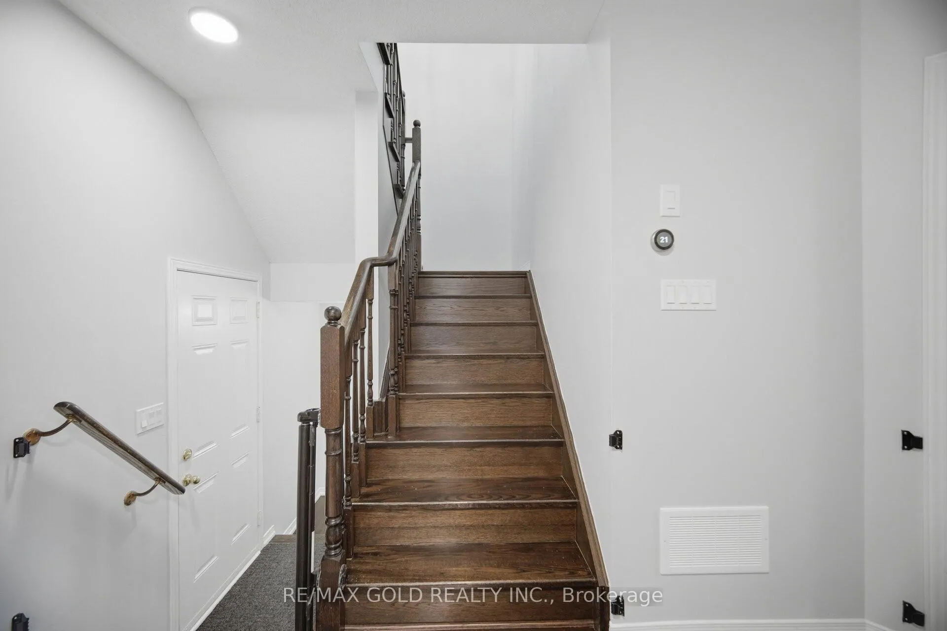 Photo 13 of 80 Pomell Trail, Brampton, Bram East — HOMEH