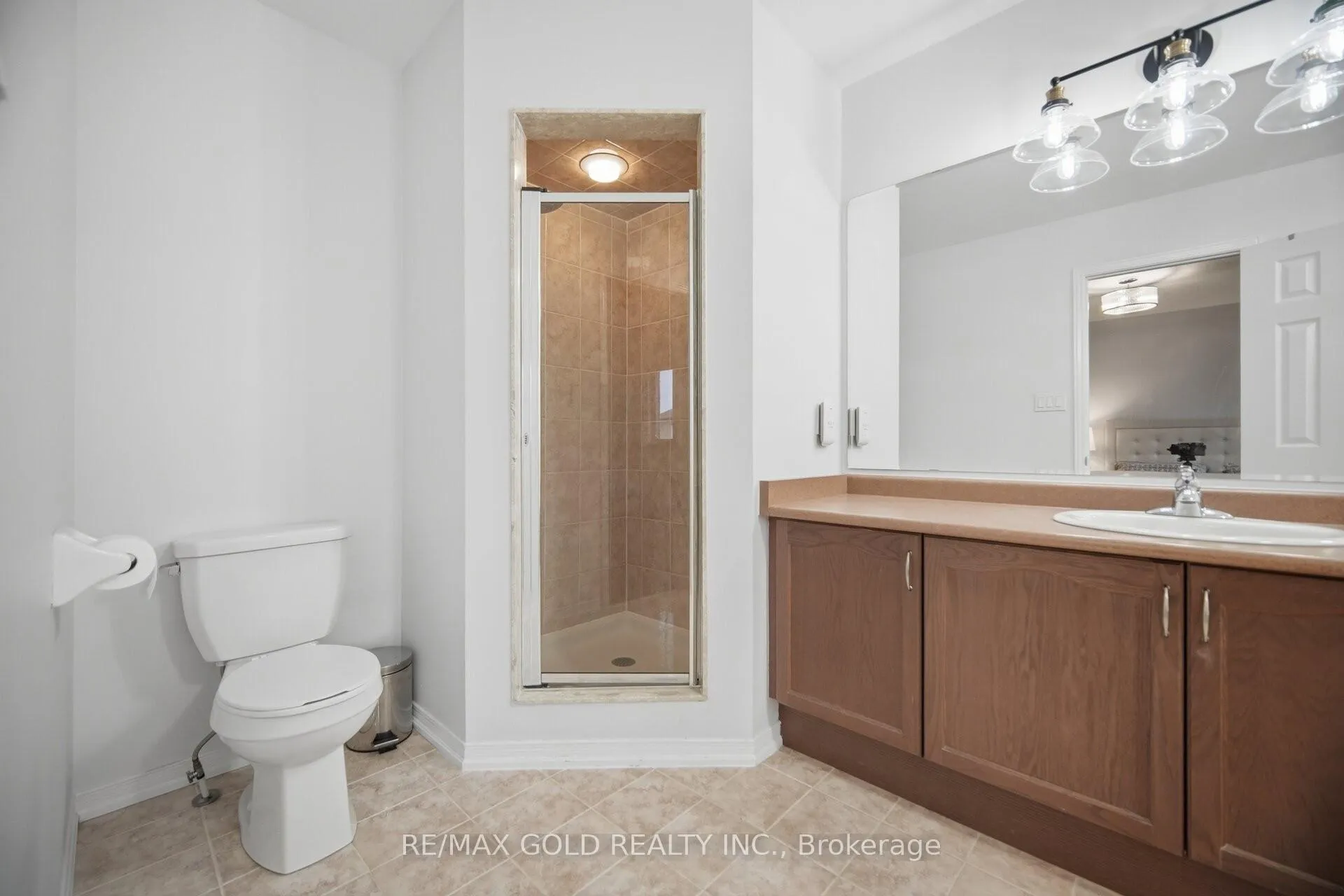 Photo 16 of 80 Pomell Trail, Brampton, Bram East — HOMEH