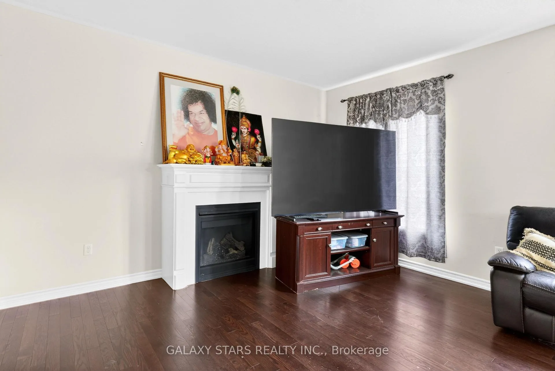 Photo 5 of 1844 Western Avenue, Oshawa, Samac — HOMEH