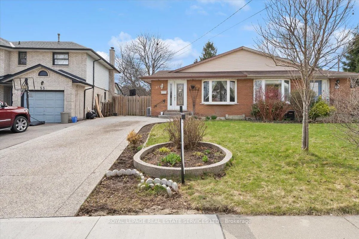 Photo 1 of 57 Elora Drive, Hamilton, Fessenden — HOMEH