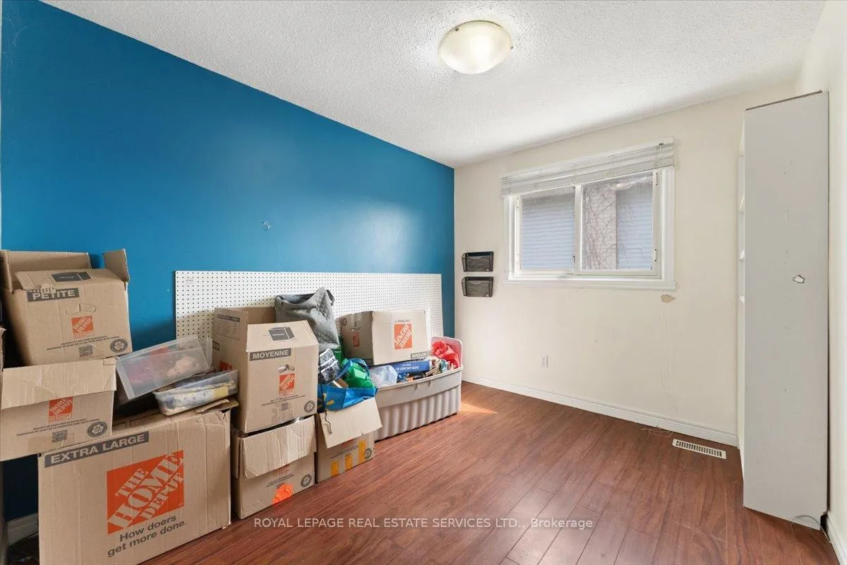 Photo 21 of 57 Elora Drive, Hamilton, Fessenden — HOMEH