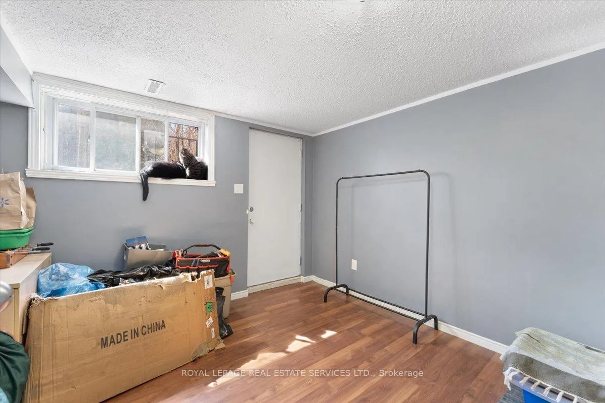 Photo 27 of 57 Elora Drive, Hamilton, Fessenden — HOMEH