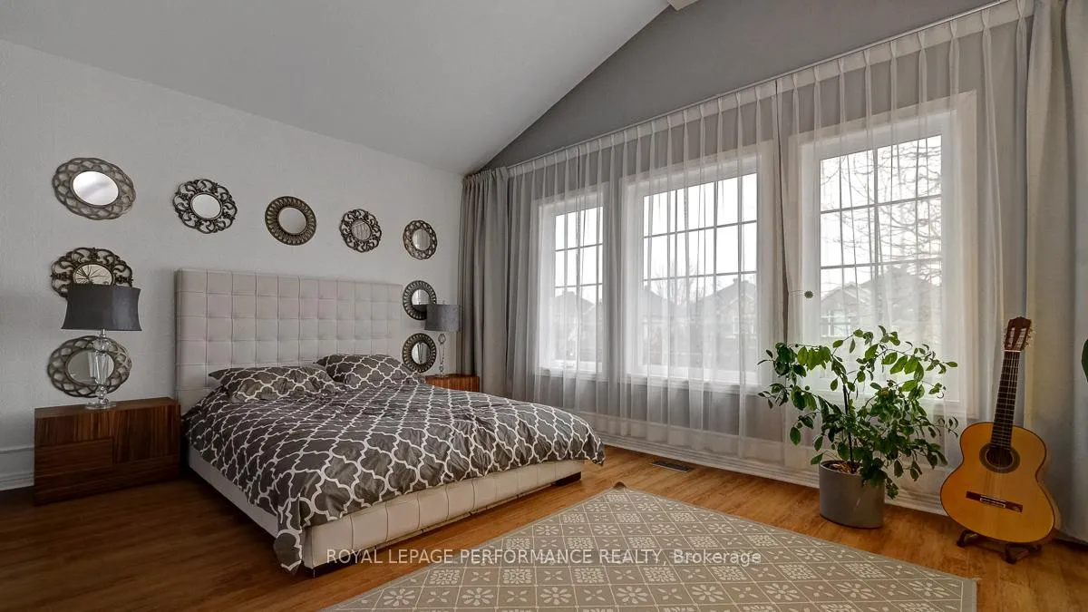 Photo 15 of 40 Rivergreen Crescent, Ottawa, Kanata - Bridlewood — HOMEH