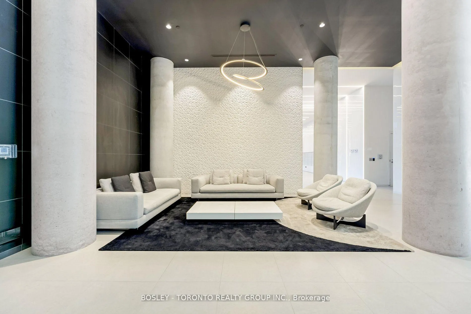 Photo 2 of Unit 719, 158 Front Street E, Toronto, Moss Park — HOMEH