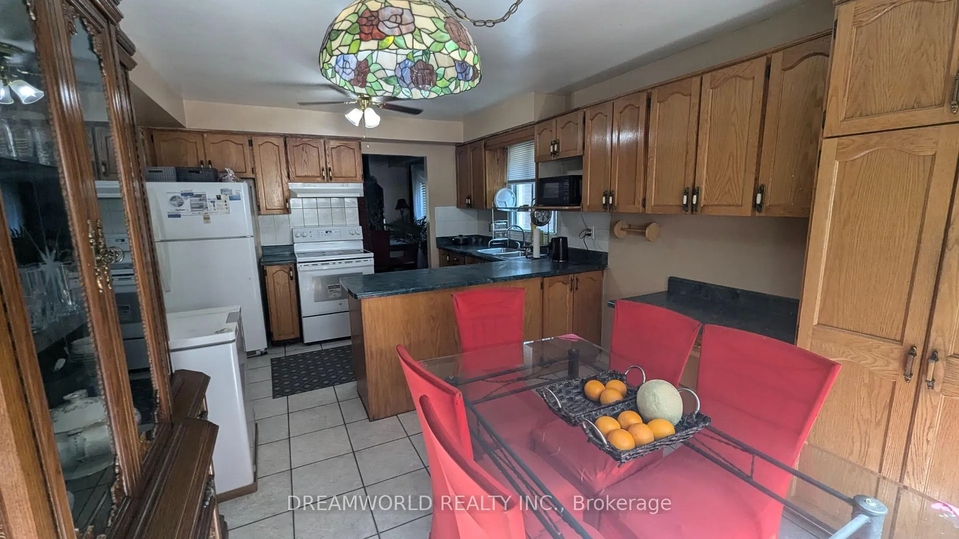 Photo 7 of 52 Gardiner Drive, Ajax, Central — HOMEH