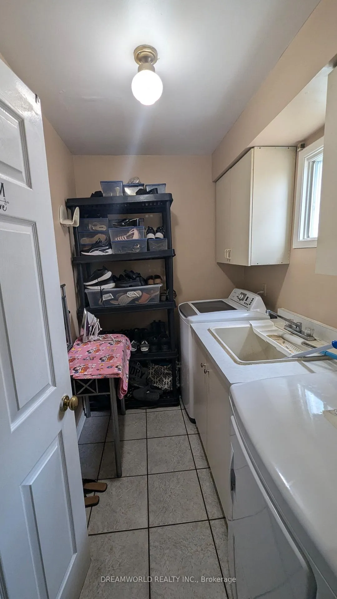 Photo 14 of 52 Gardiner Drive, Ajax, Central — HOMEH