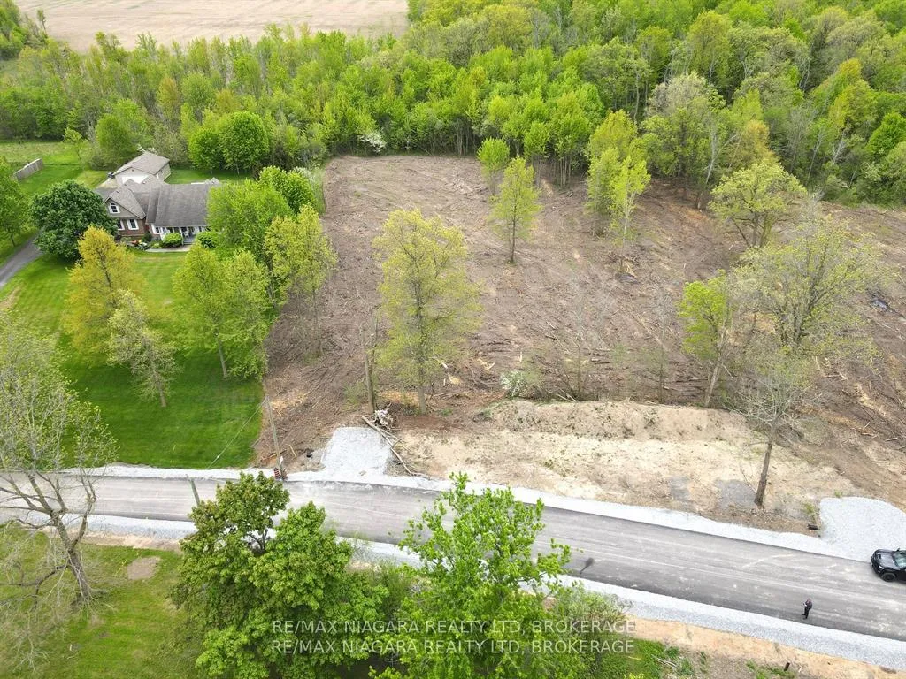 Photo of 2121 Houck Crescent